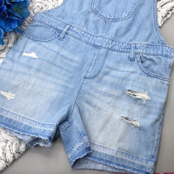 Children’s place light denim overalls - Picture 3 of 9